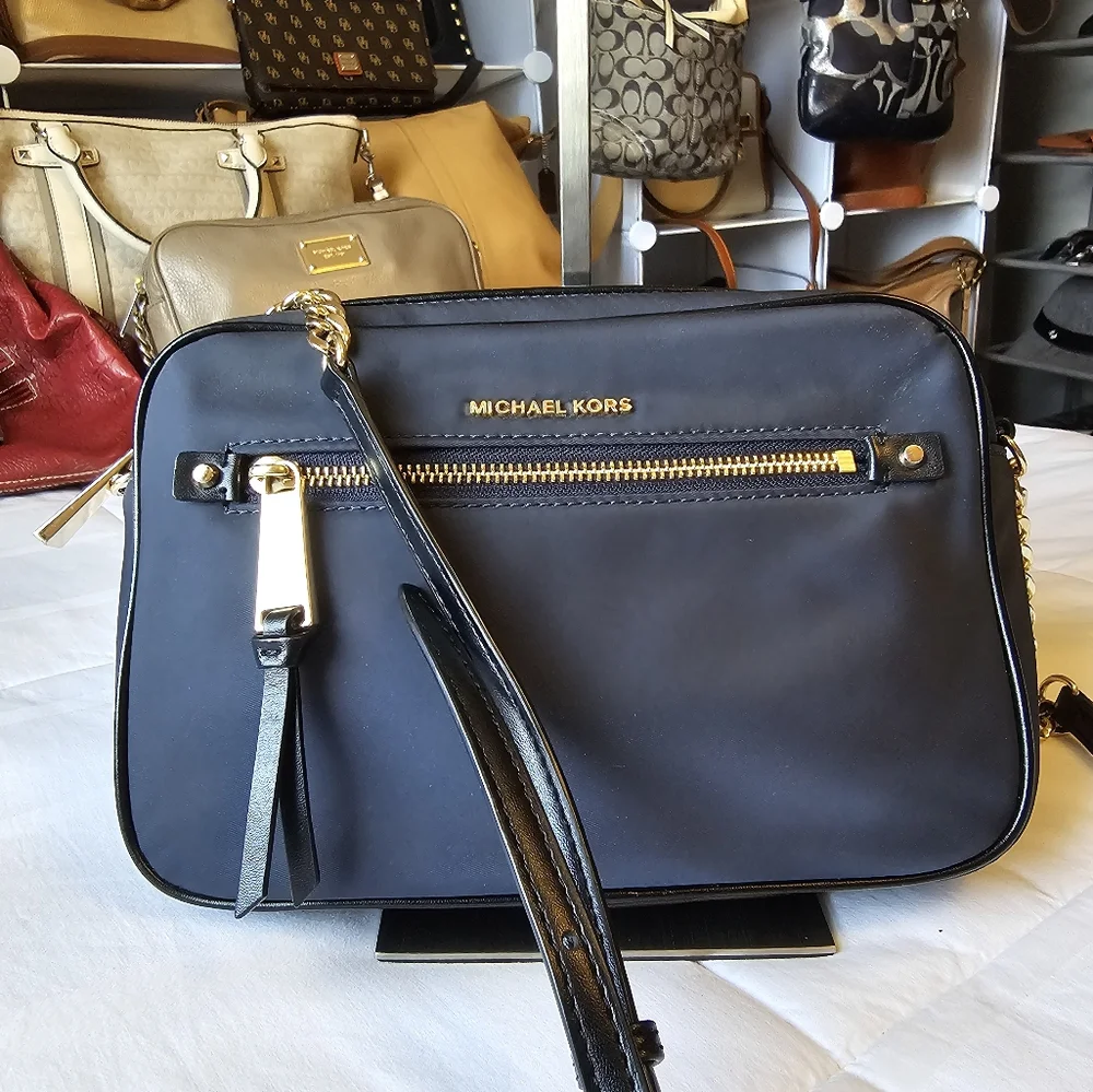 Michael Kors Crossbody Bag